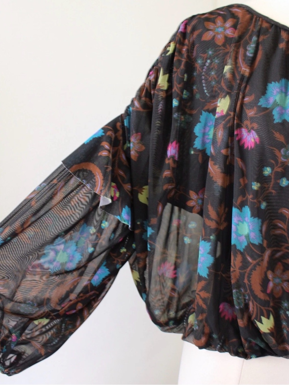 Free People Women's Blouse Shirt Wild Flower Black Combo Floral Mesh - Size S - Picture 4 of 9
